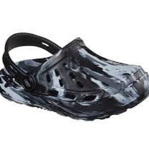 Skechers size 2 Black and Gray Water Shoes with Marbled Design